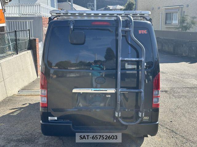 Toyota HIACE VAN 2008-03 3671479-14