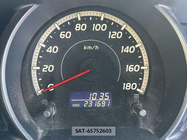 Toyota HIACE VAN 2008-03 3671479-16
