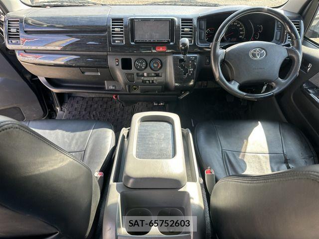 Toyota HIACE VAN 2008-03 3671479-4