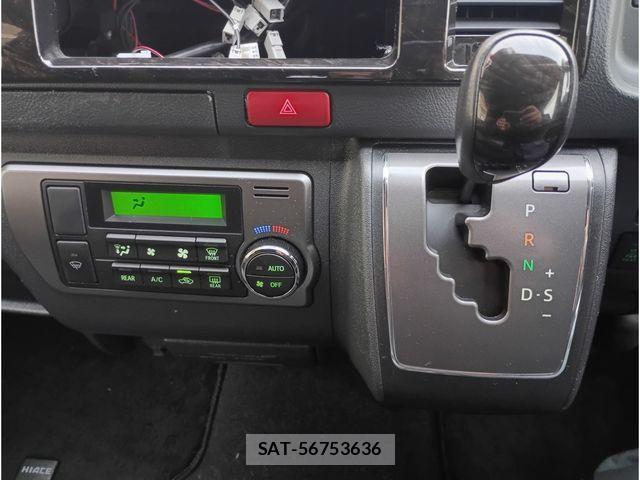 Toyota HIACE VAN 2023-01 3671443-11