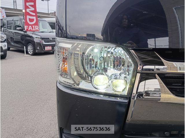 Toyota HIACE VAN 2023-01 3671443-14