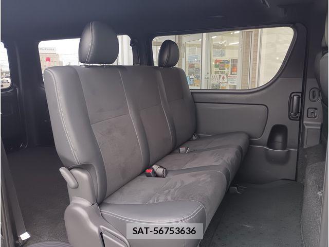 Toyota HIACE VAN 2023-01 3671443-7