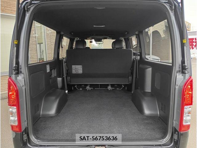 Toyota HIACE VAN 2023-01 3671443-8
