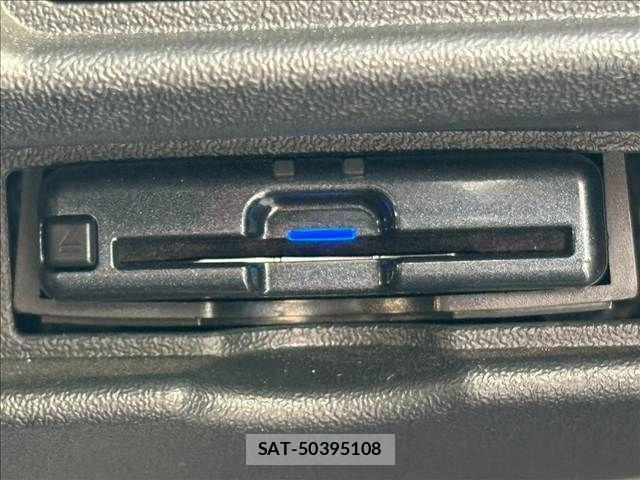 Toyota HIACE VAN 2023-04 3906120-7