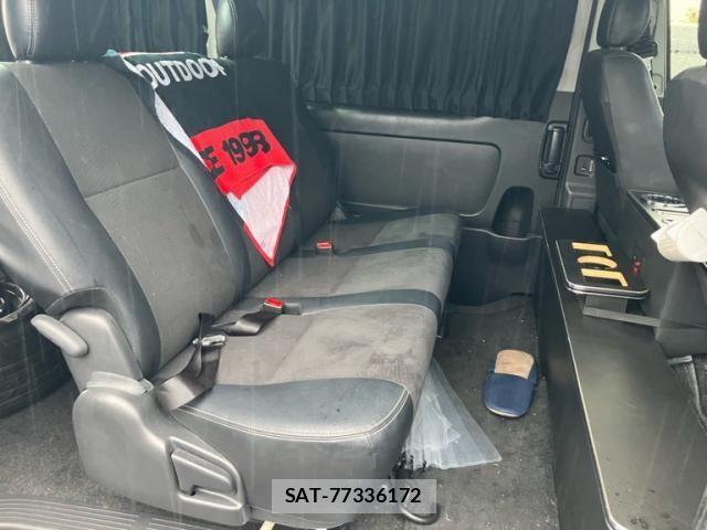 Toyota HIACE VAN 2015-09 4324806-13