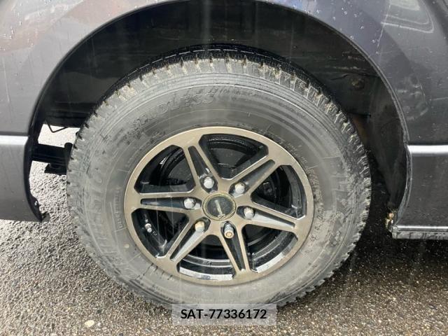 Toyota HIACE VAN 2015-09 4324806-6