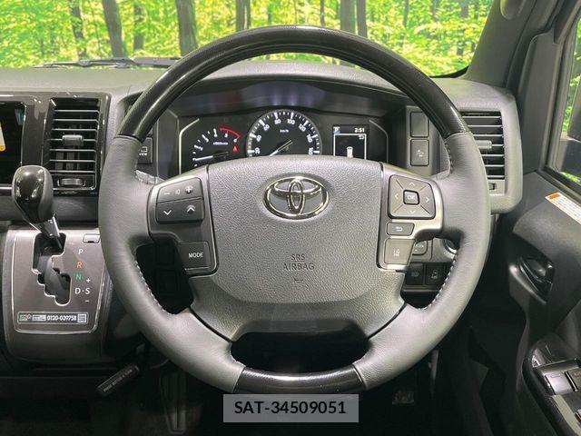 Toyota HIACE VAN 2025-10 4324782-11