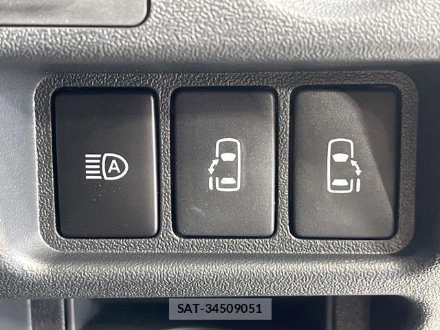 Toyota HIACE VAN 2025-10 4324782-3