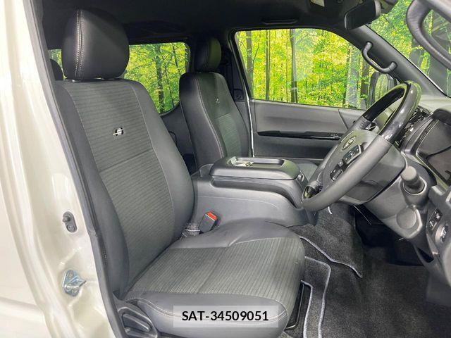Toyota HIACE VAN 2025-10 4324782-8