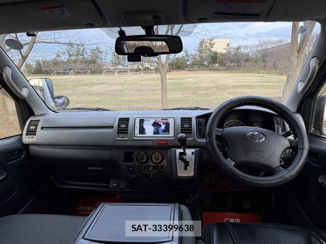 Toyota HIACE VAN 2012-10 4392625-11