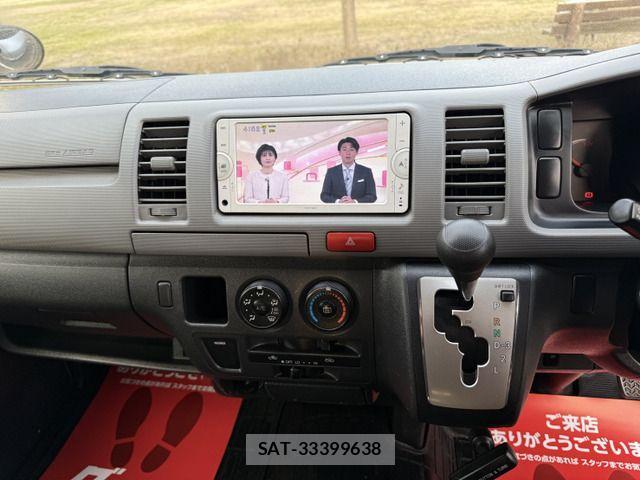 Toyota HIACE VAN 2012-10 4392625-12