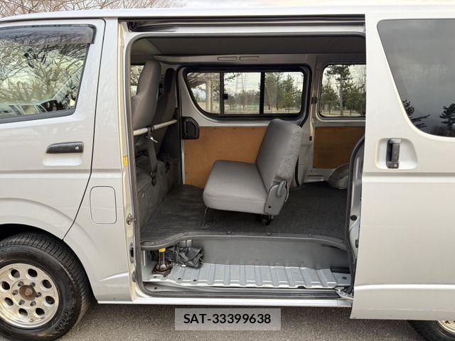 Toyota HIACE VAN 2012-10 4392625-18