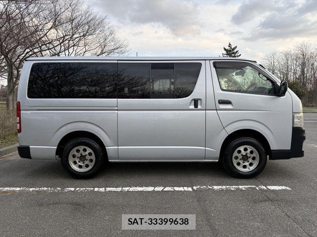 Toyota HIACE VAN 2012-10 4392625-6