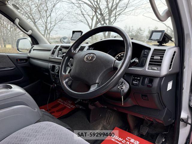 Toyota HIACE VAN 2009-02 4593432-10