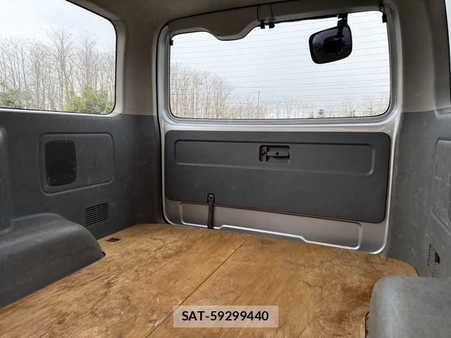 Toyota HIACE VAN 2009-02 4593432-19