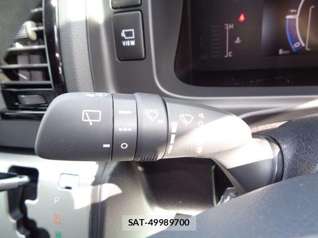 Toyota HIACE VAN 2026-03 4593389-14