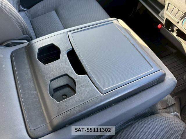 Toyota HIACE VAN 2018-10 4754025-22