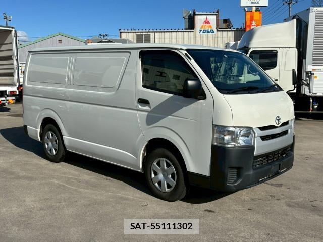 Toyota HIACE VAN 2018-10 4754025-2