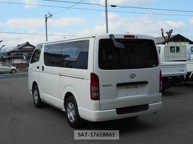 Toyota HIACE VAN 2016-03 4754029-7