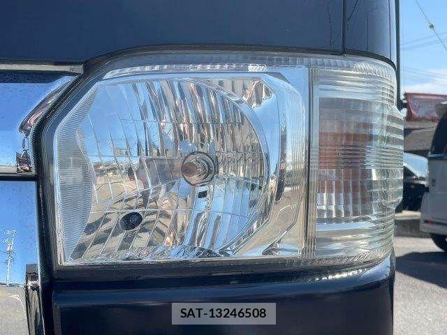 Toyota HIACE VAN 2014-03 4754022-22