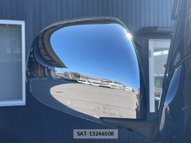Toyota HIACE VAN 2014-03 4754022-27