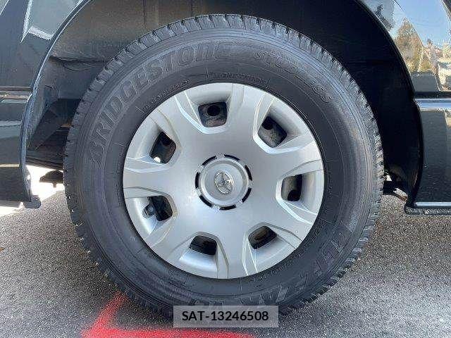 Toyota HIACE VAN 2014-03 4754022-28