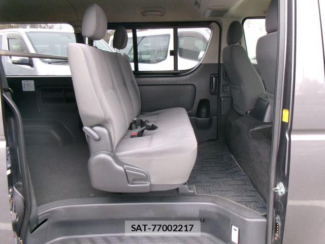 Toyota HIACE VAN 2013-11 5868980-10