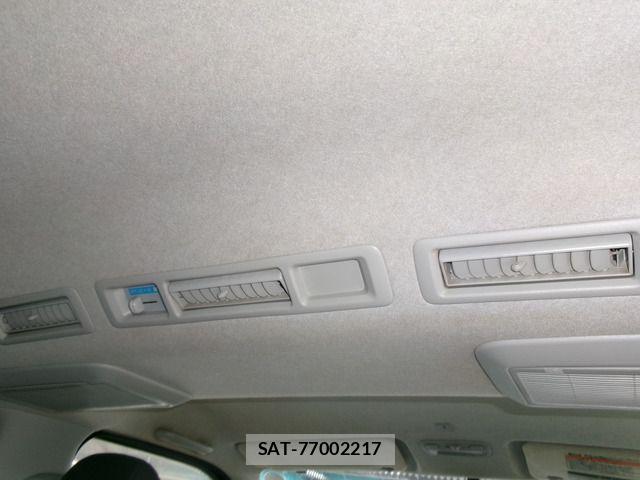 Toyota HIACE VAN 2013-11 5868980-13