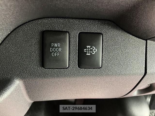 Toyota HIACE VAN 2020-08 5868958-10