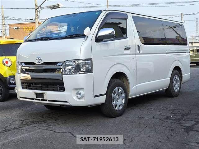 Toyota HIACE VAN 2018-03 5868972-1