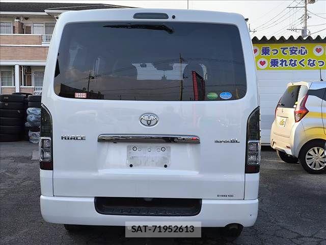 Toyota HIACE VAN 2018-03 5868972-5