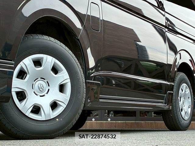 Toyota HIACE VAN 2023-05 6000276-18