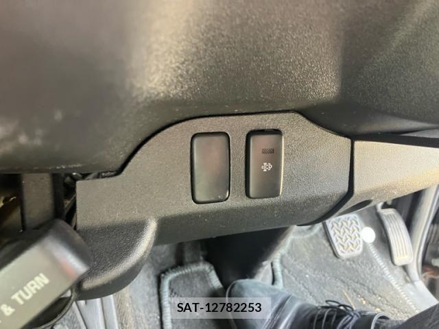 Toyota HIACE VAN 2009-06 6000322-15