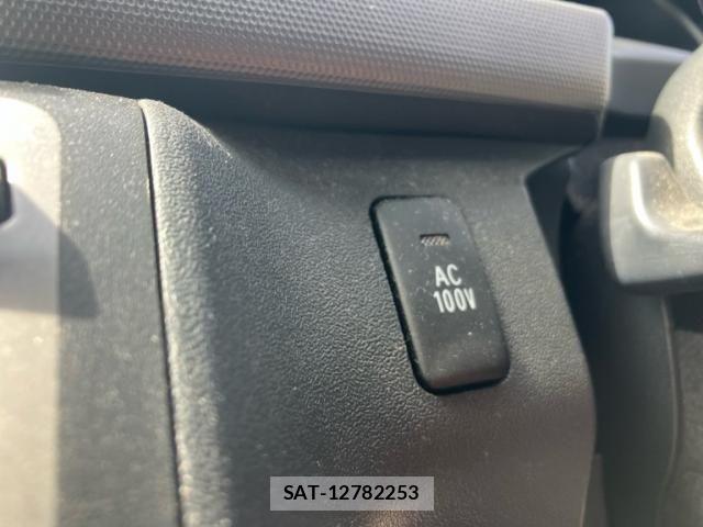 Toyota HIACE VAN 2009-06 6000322-16