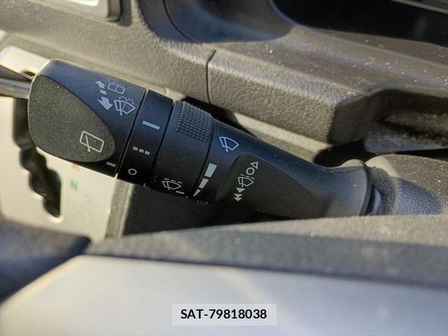 Toyota HIACE VAN 2019-09 6000297-22