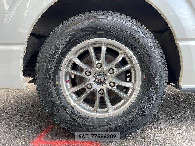 Toyota HIACE VAN 2016-05 6215333-16