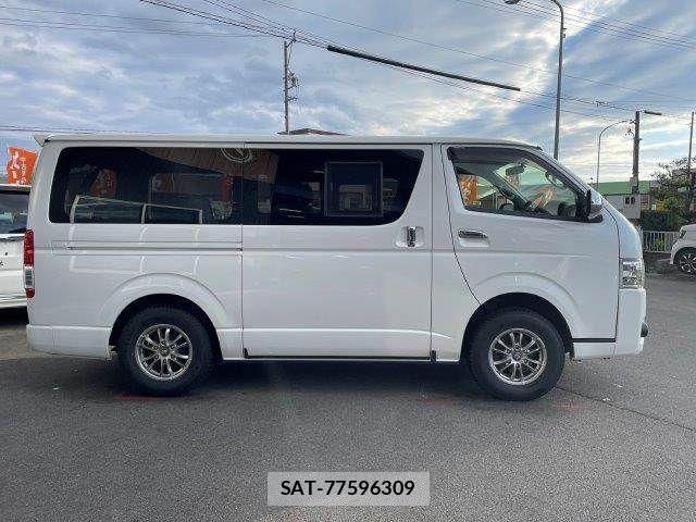 Toyota HIACE VAN 2016-05 6215333-19