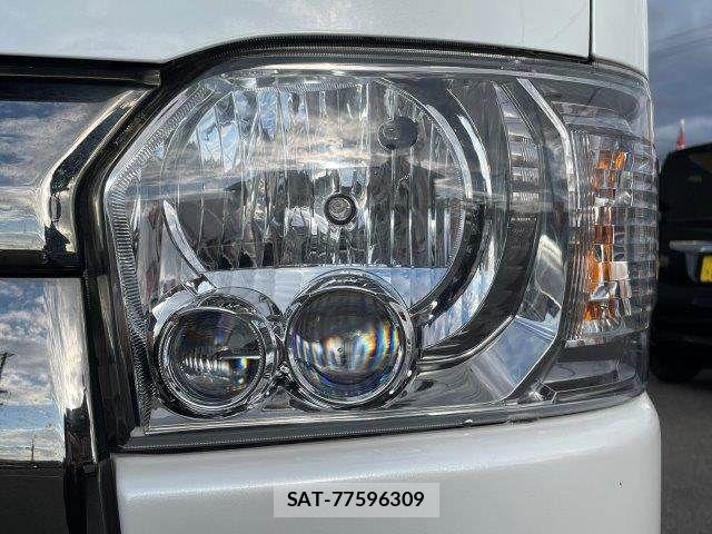 Toyota HIACE VAN 2016-05 6215333-24
