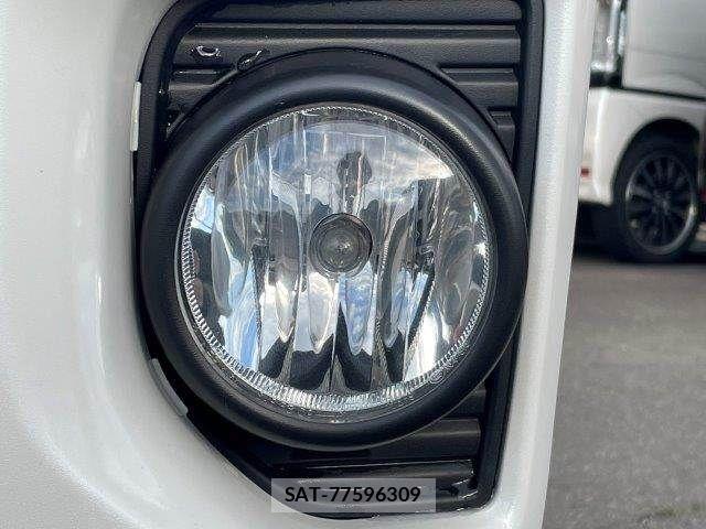 Toyota HIACE VAN 2016-05 6215333-26