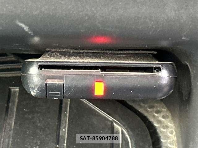Toyota HIACE VAN 2019-09 6215338-12
