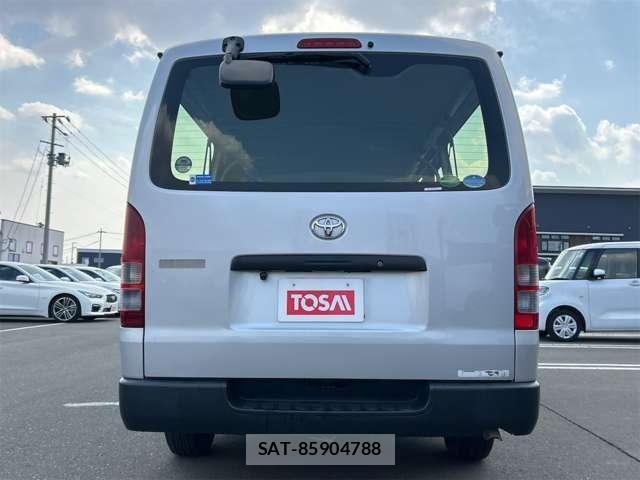 Toyota HIACE VAN 2019-09 6215338-21