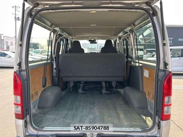 Toyota HIACE VAN 2019-09 6215338-7