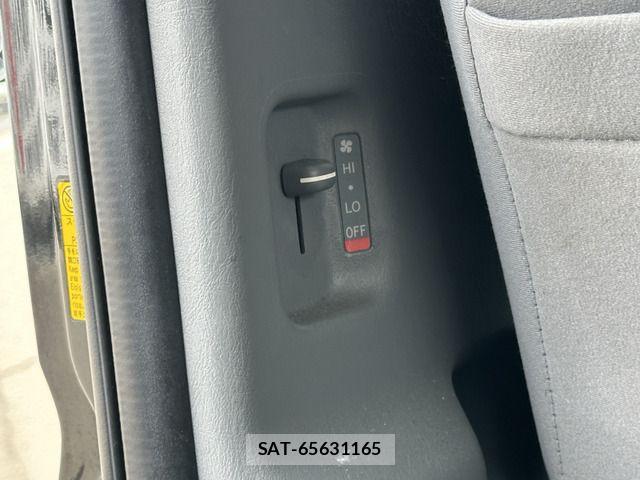 Toyota HIACE VAN 2008-12 6244377-12