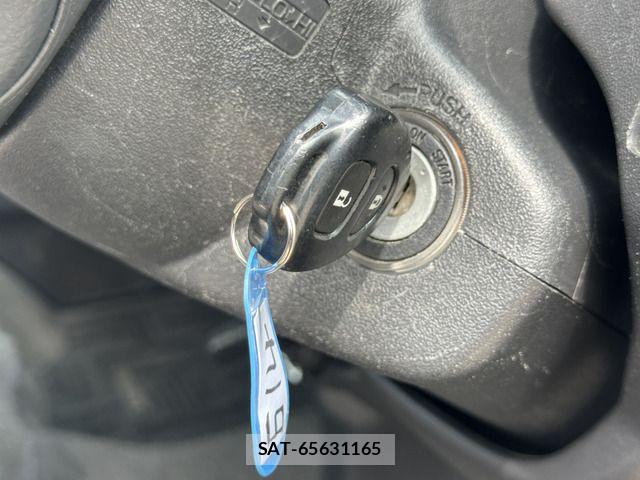 Toyota HIACE VAN 2008-12 6244377-18