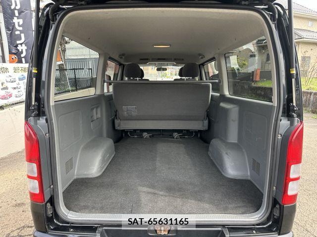 Toyota HIACE VAN 2008-12 6244377-7