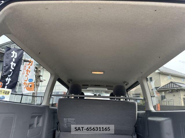 Toyota HIACE VAN 2008-12 6244377-8