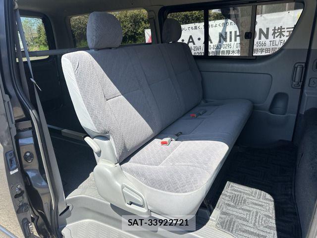 Toyota HIACE VAN 2010-06 6244378-9