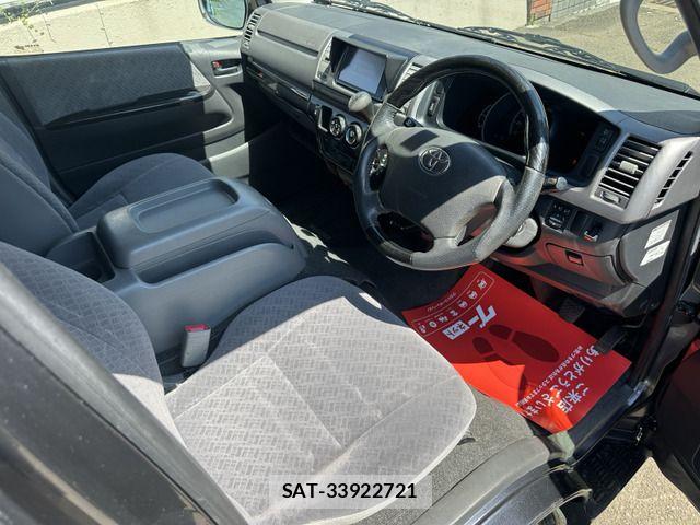 Toyota HIACE VAN 2010-06 6244378-15