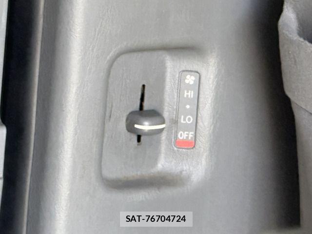 Toyota HIACE VAN 2008-03 6304404-12