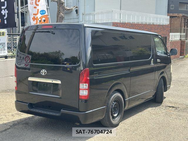 Toyota HIACE VAN 2008-03 6304404-5